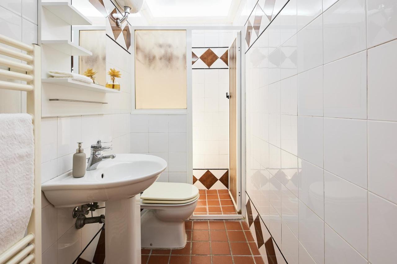 ✦ Garden House In Centro - Free Parking ✦ Daire Livorno Dış mekan fotoğraf