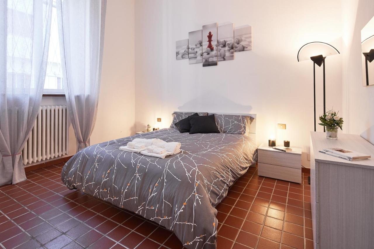 ✦ Garden House In Centro - Free Parking ✦ Daire Livorno Dış mekan fotoğraf